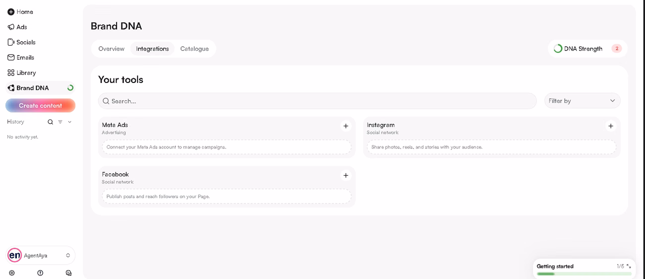 Pestaña de integraciones del Brand DNA de Holo AI con Meta Ads, Instagram y Facebook